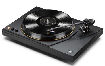 MoFi Electronics MasterDeck turntable