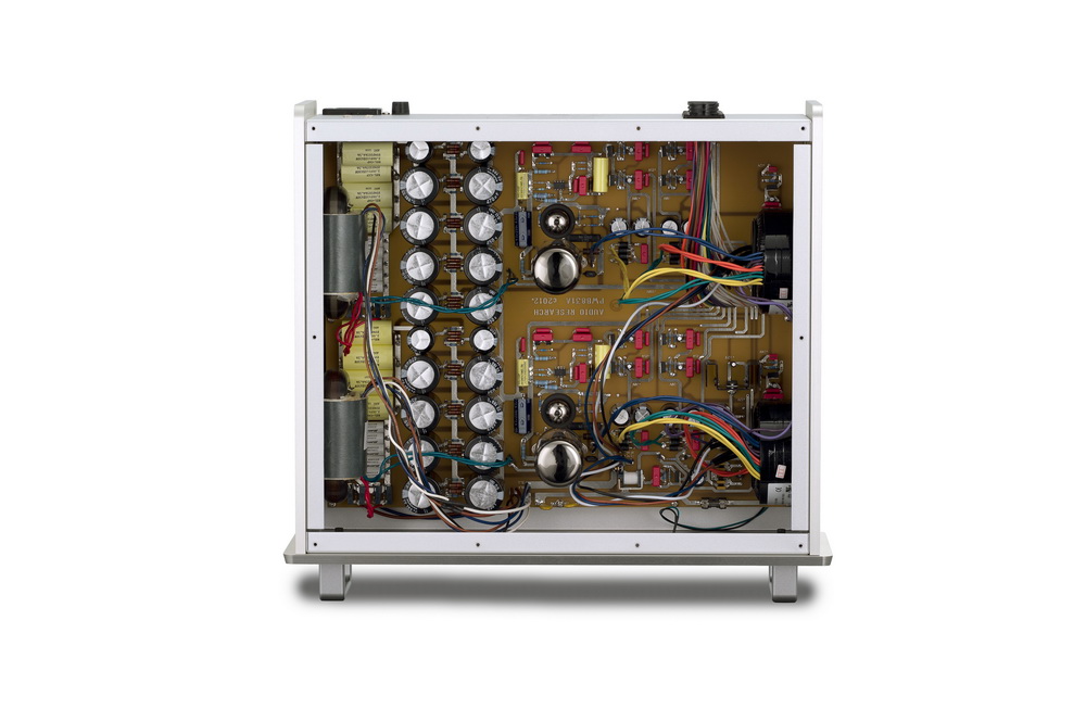 REFERENCE 10 LINE STAGE PREAMPLIFIER